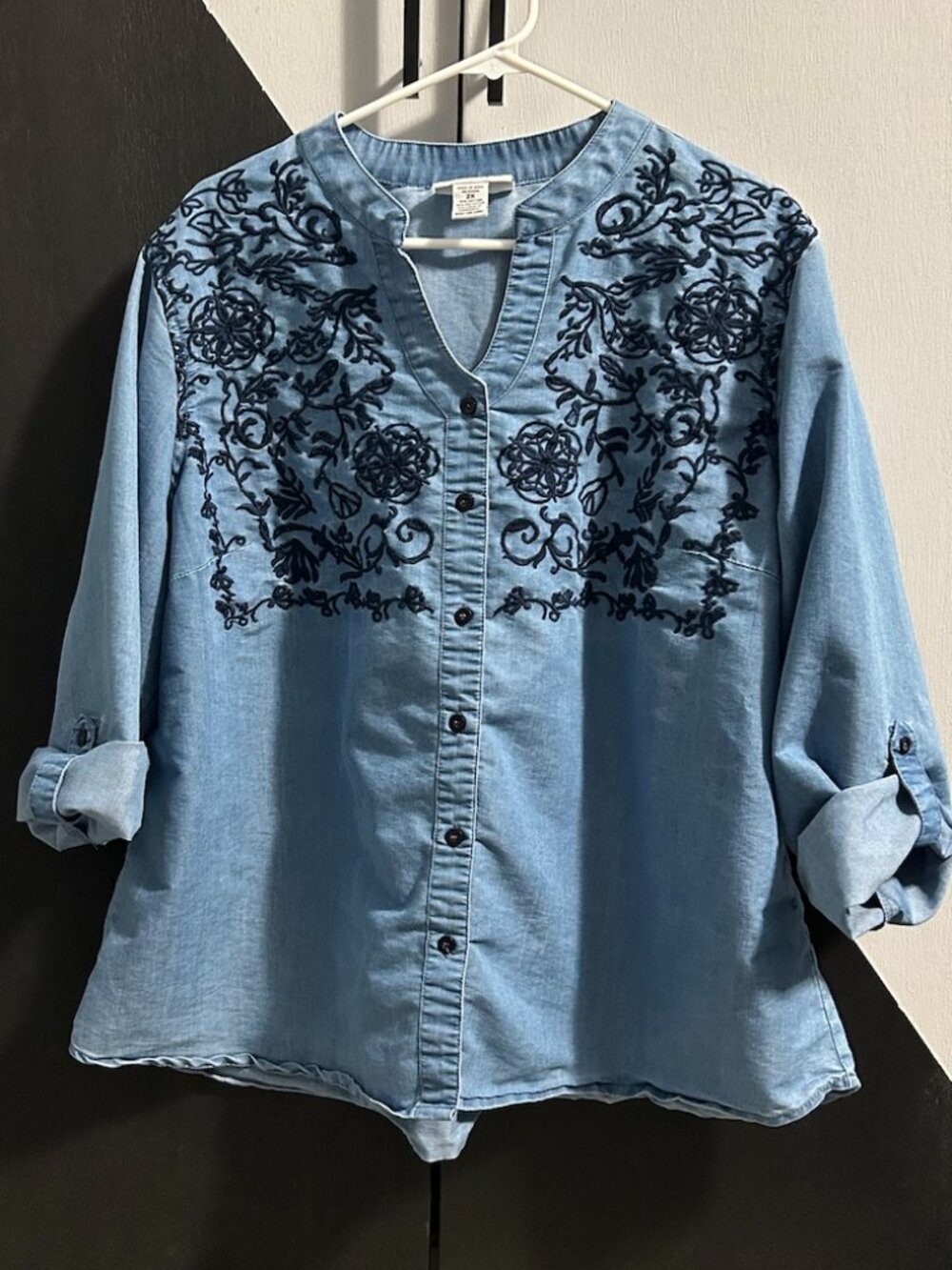 Denim Floral Embroidered Button Down Denim Shirt Roll-Tab Sleeves Women's 2X